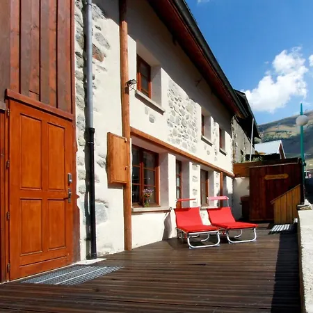 Ruby Alpstuga Les Deux Alpes